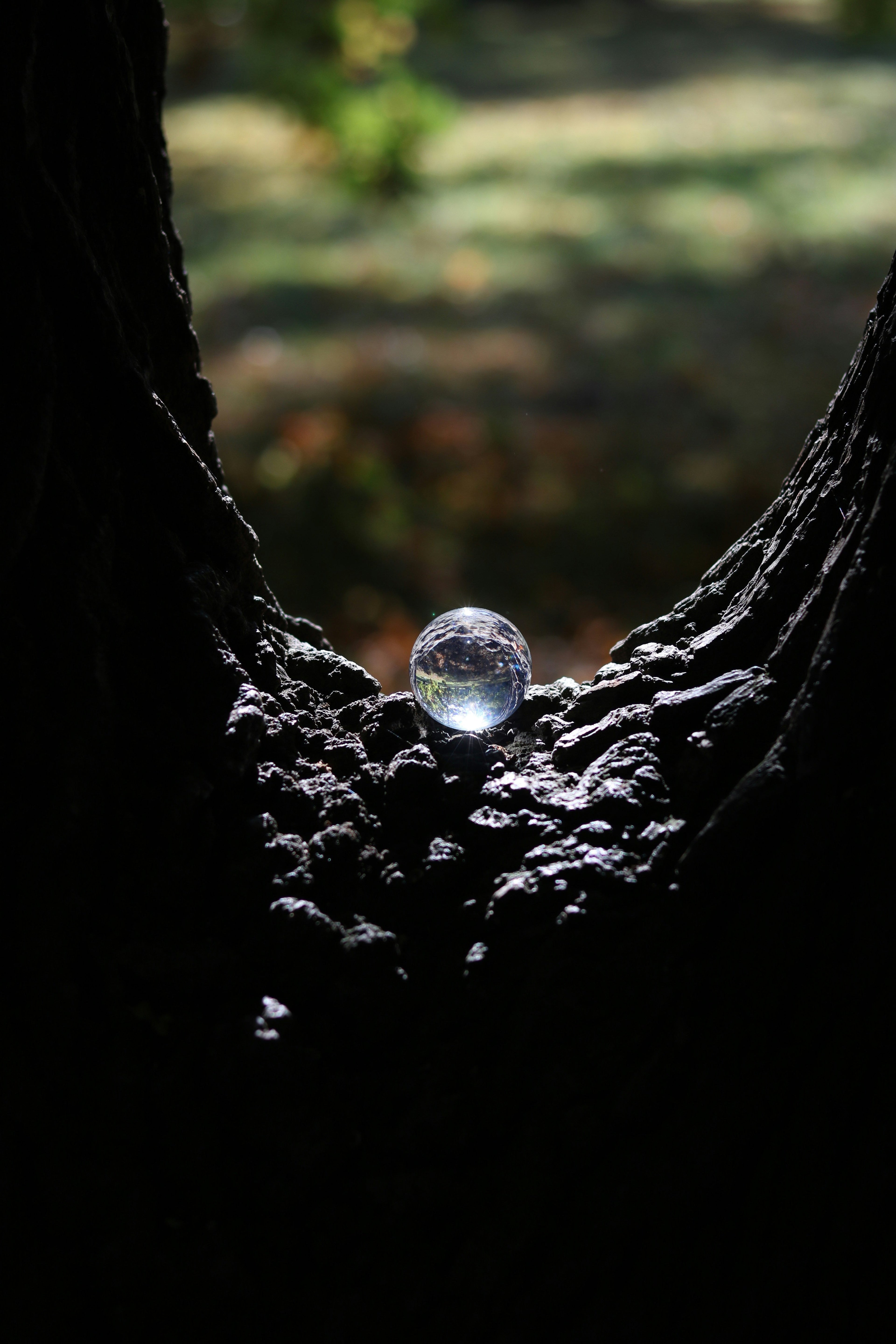 CRYSTALS, KITS & CRYSTAL BALLS